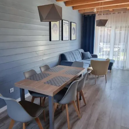 Morza Szum Basen Z Podgrzewana Woda, Boisko, Rowery *