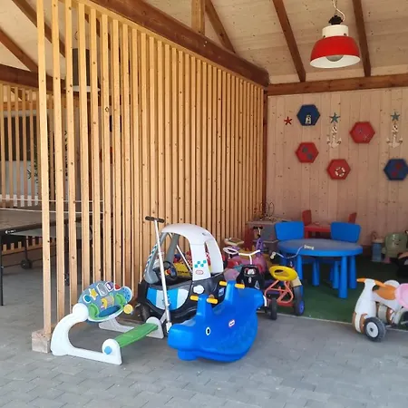 Lodge Morza Szum Basen Z Podgrzewana Woda, Boisko, Rowery