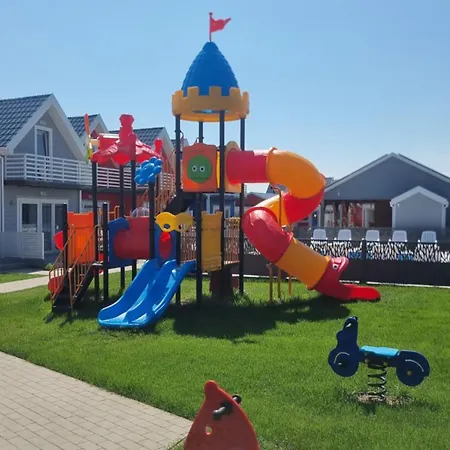 Morza Szum Basen Z Podgrzewana Woda, Boisko, Rowery Lodge Sarbinowo