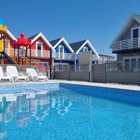 Morza Szum Basen Z Podgrzewana Woda, Boisko, Rowery *