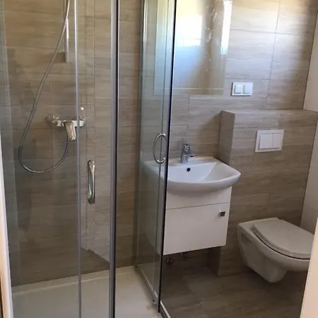 Morza Szum Basen Z Podgrzewana Woda, Boisko, Rowery